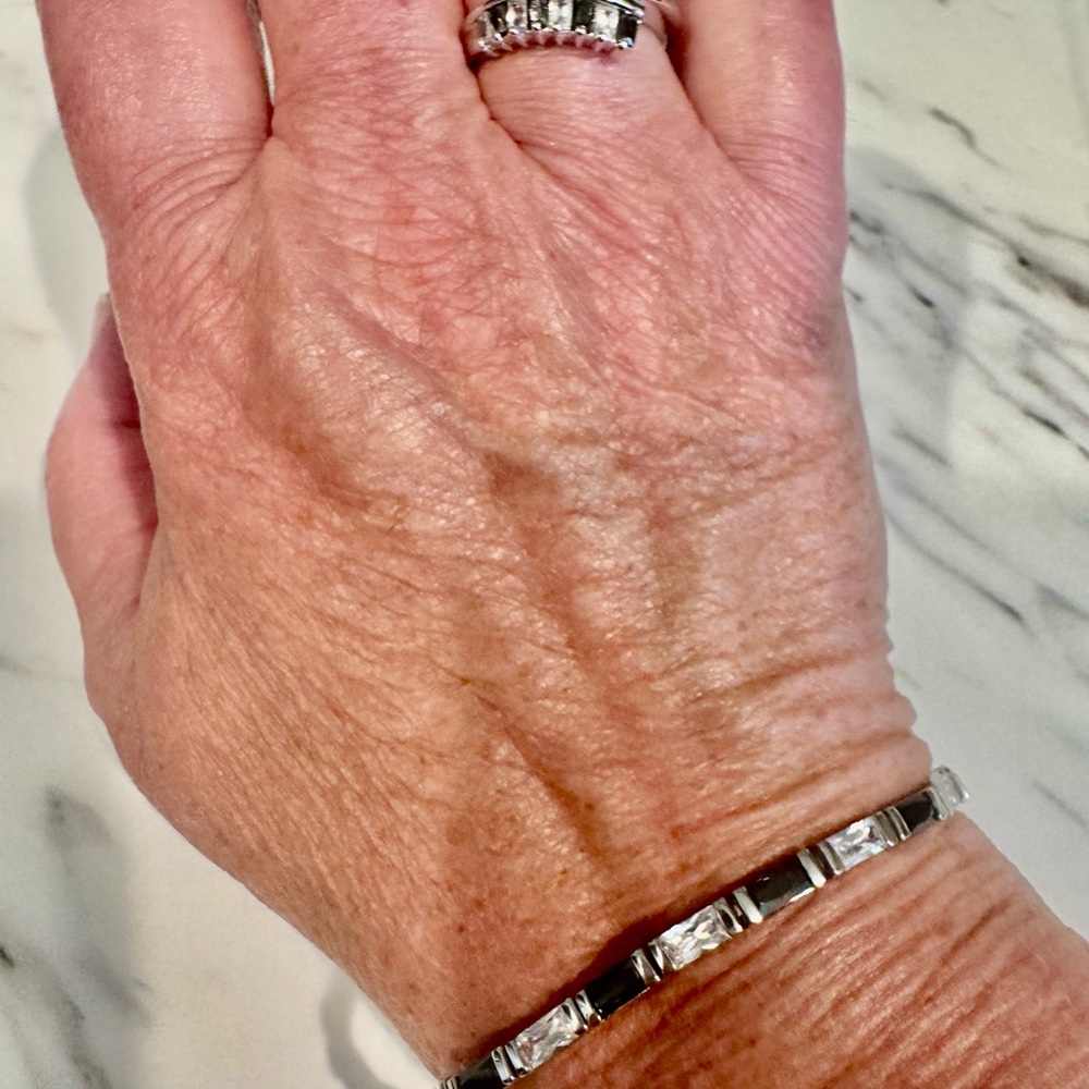 Matching Ring and Bracelet for Women. Black and Clear Stones on 925 Silver.